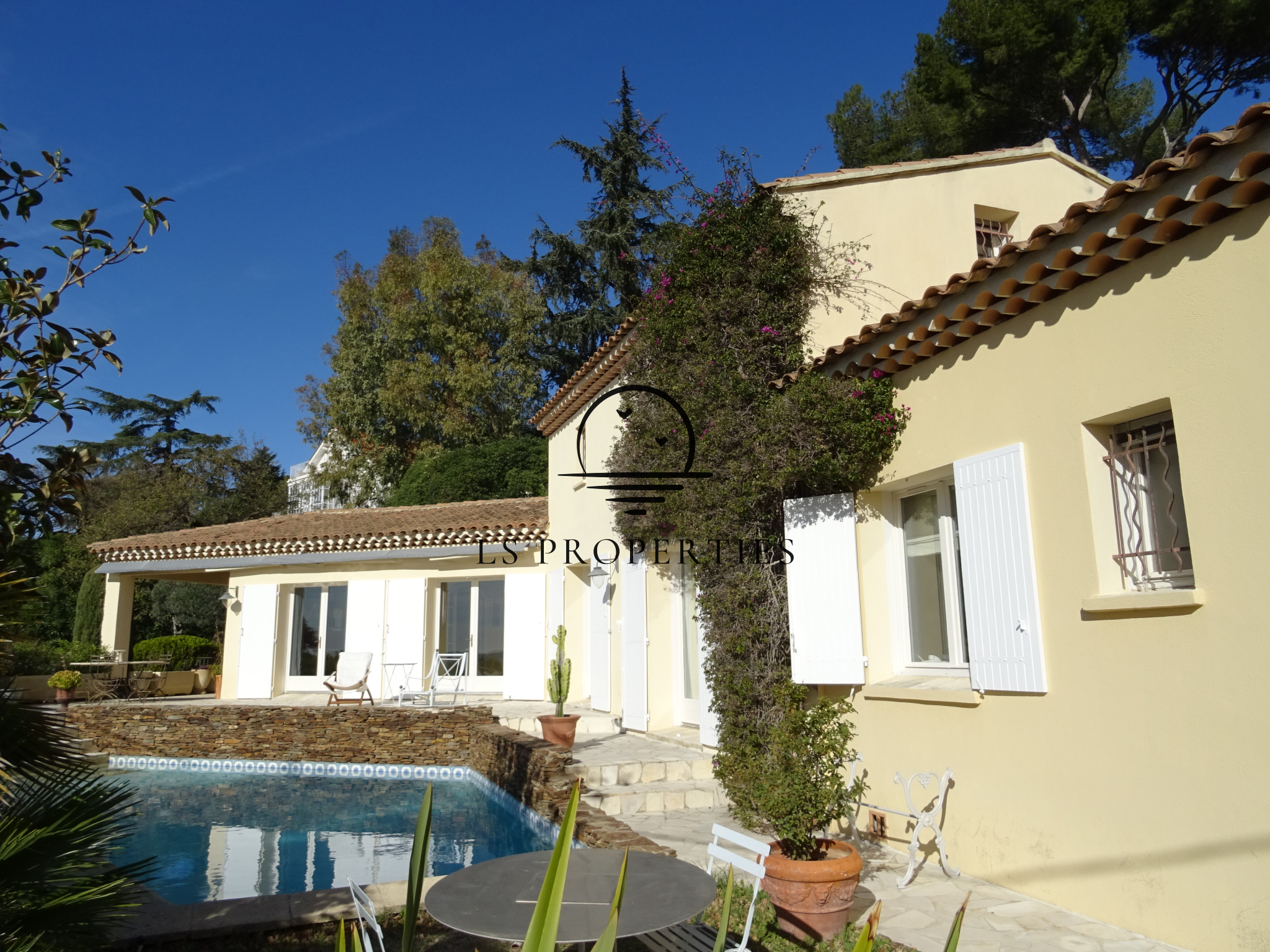 Vente achat villa vue mer sur Hyères