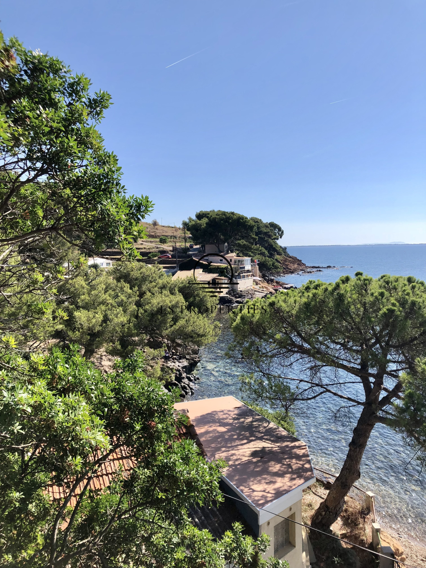 Magnifique environnement avec très belle vue mer, plage à pied