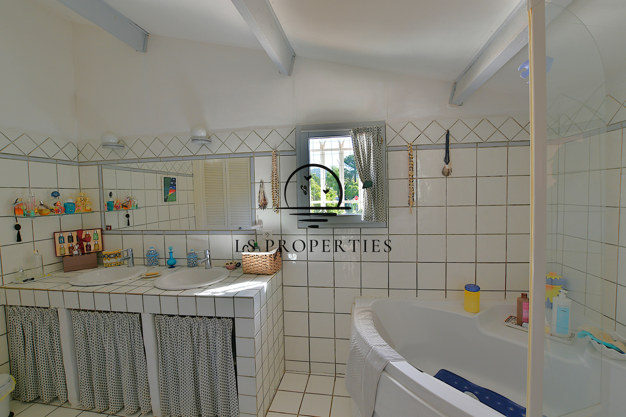 Image_, Villa, La Londe-les-Maures, ref :1454AC